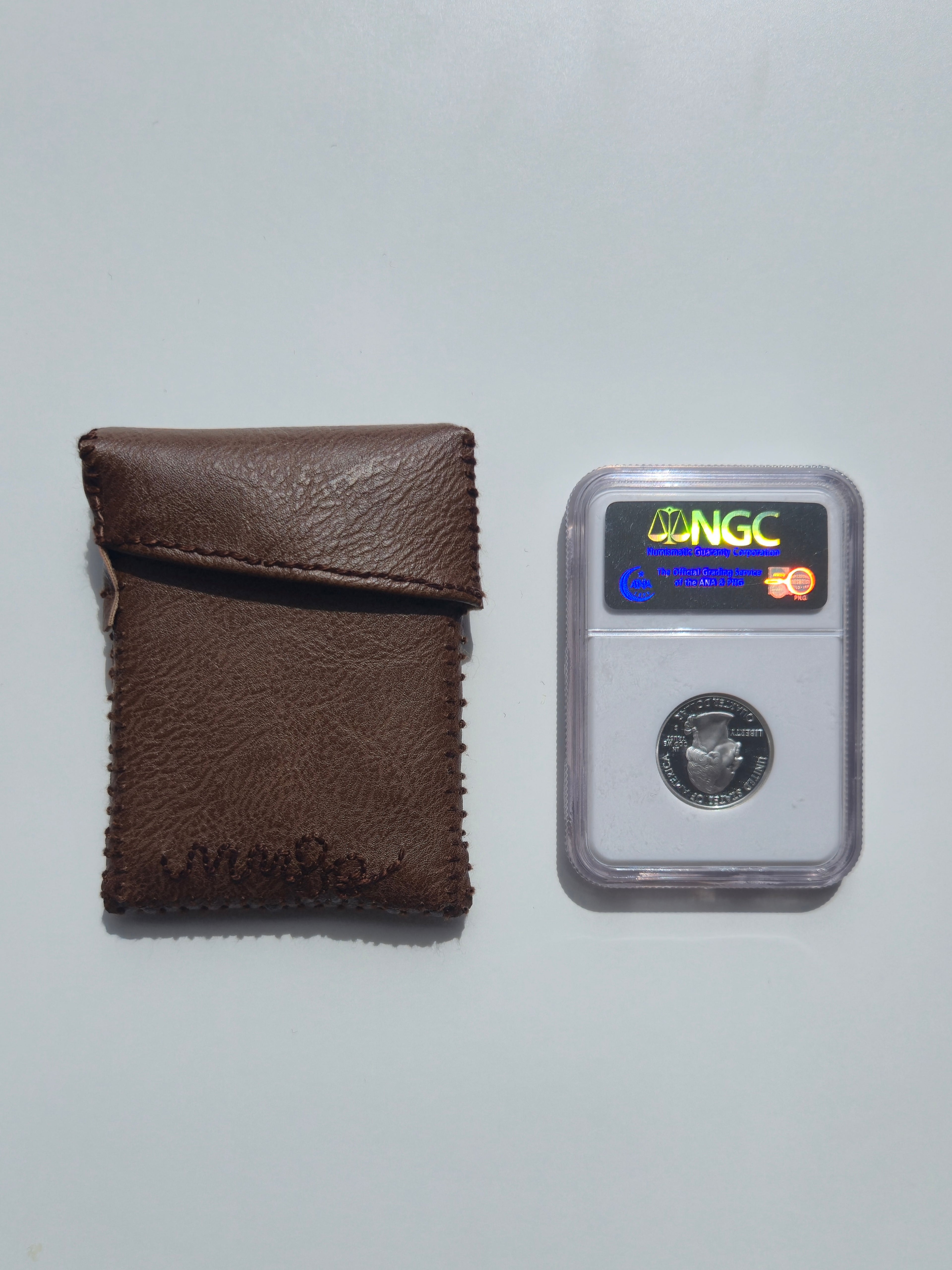 Clab Sleeve (Leather w/ Pocket)