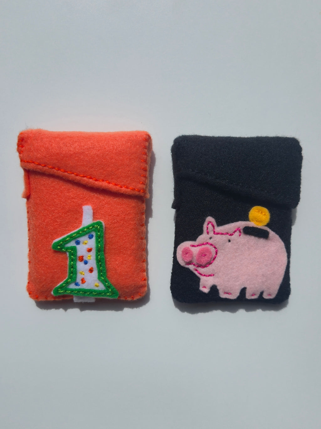 Clab Sleeve (Piggy Bank)