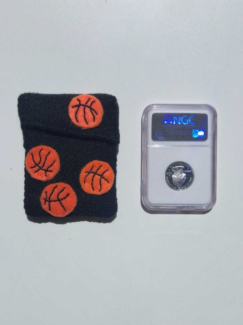 Clab Sleeve (Basketballs)
