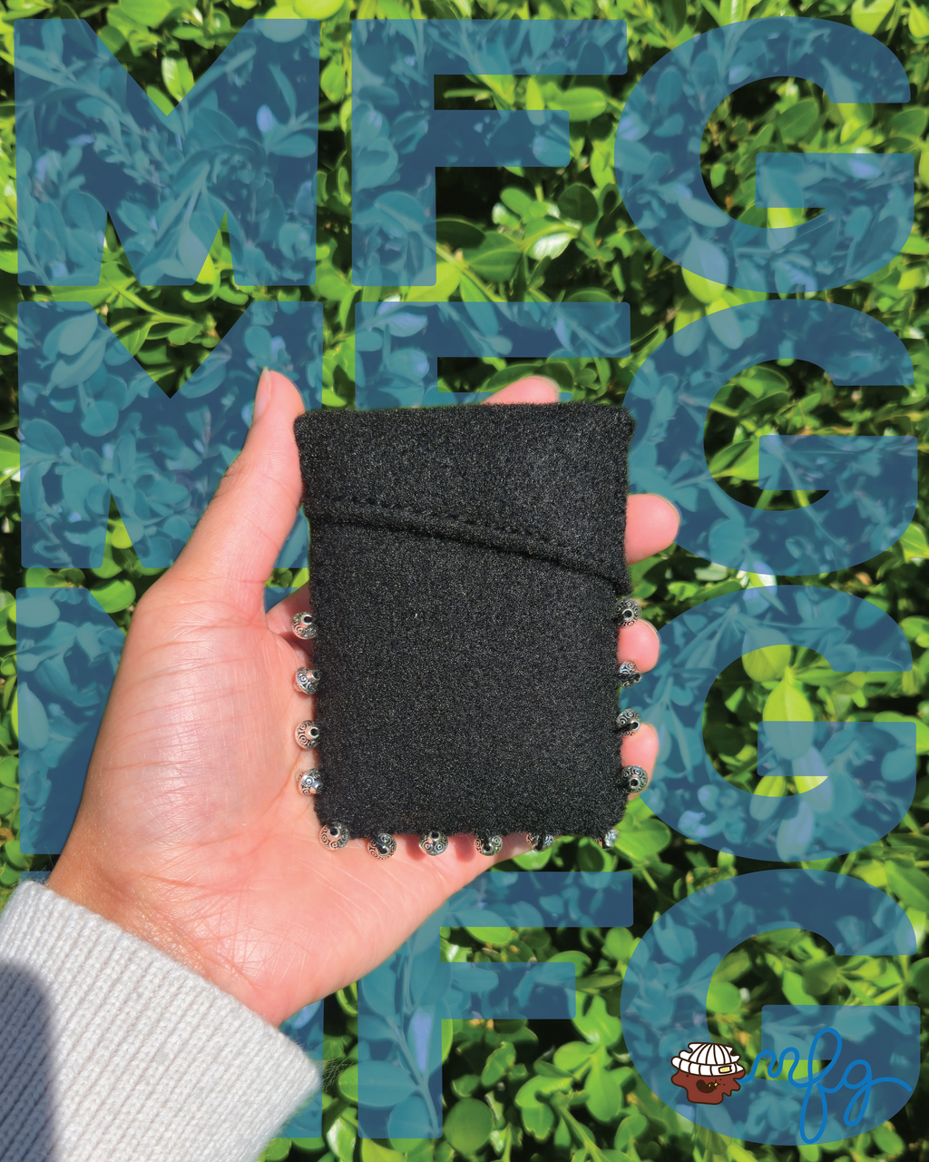 Clab Sleeve (Metal Beads)