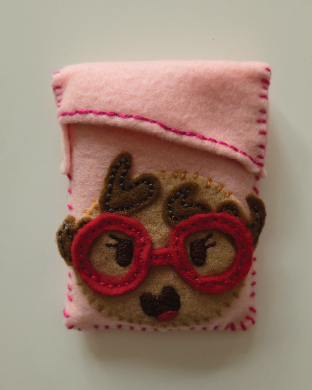 Clab Sleeve (Cookie w/ Glasses)