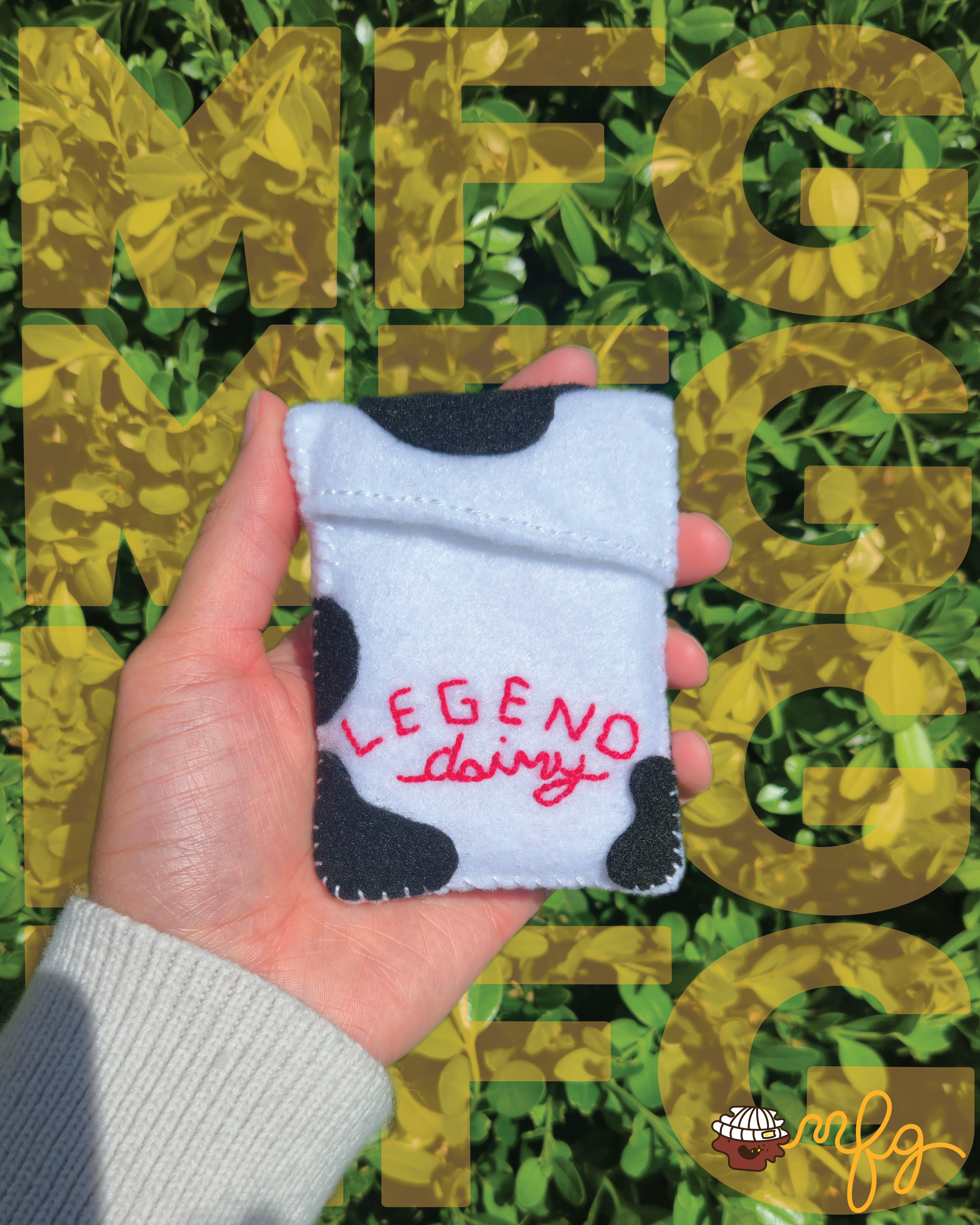 Clab Sleeve (Legendary Cow Print)
