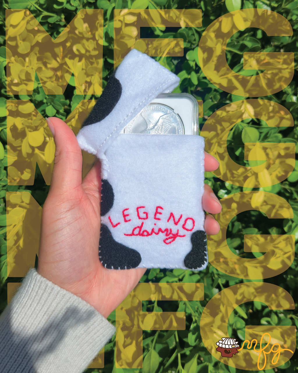 Clab Sleeve (Legendary Cow Print)